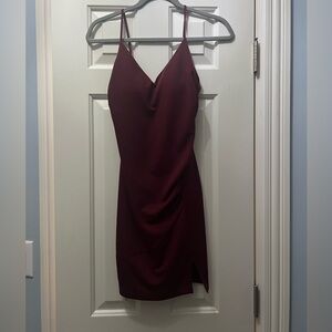 NWOT Maroon short dress